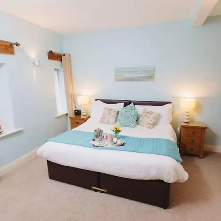 Watson Hot Tub Brampton (Cumbria)